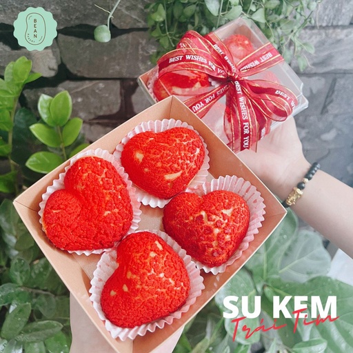 Bánh su kem Valentine